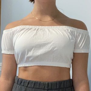 Forever 21 off the shoulder white crop top small